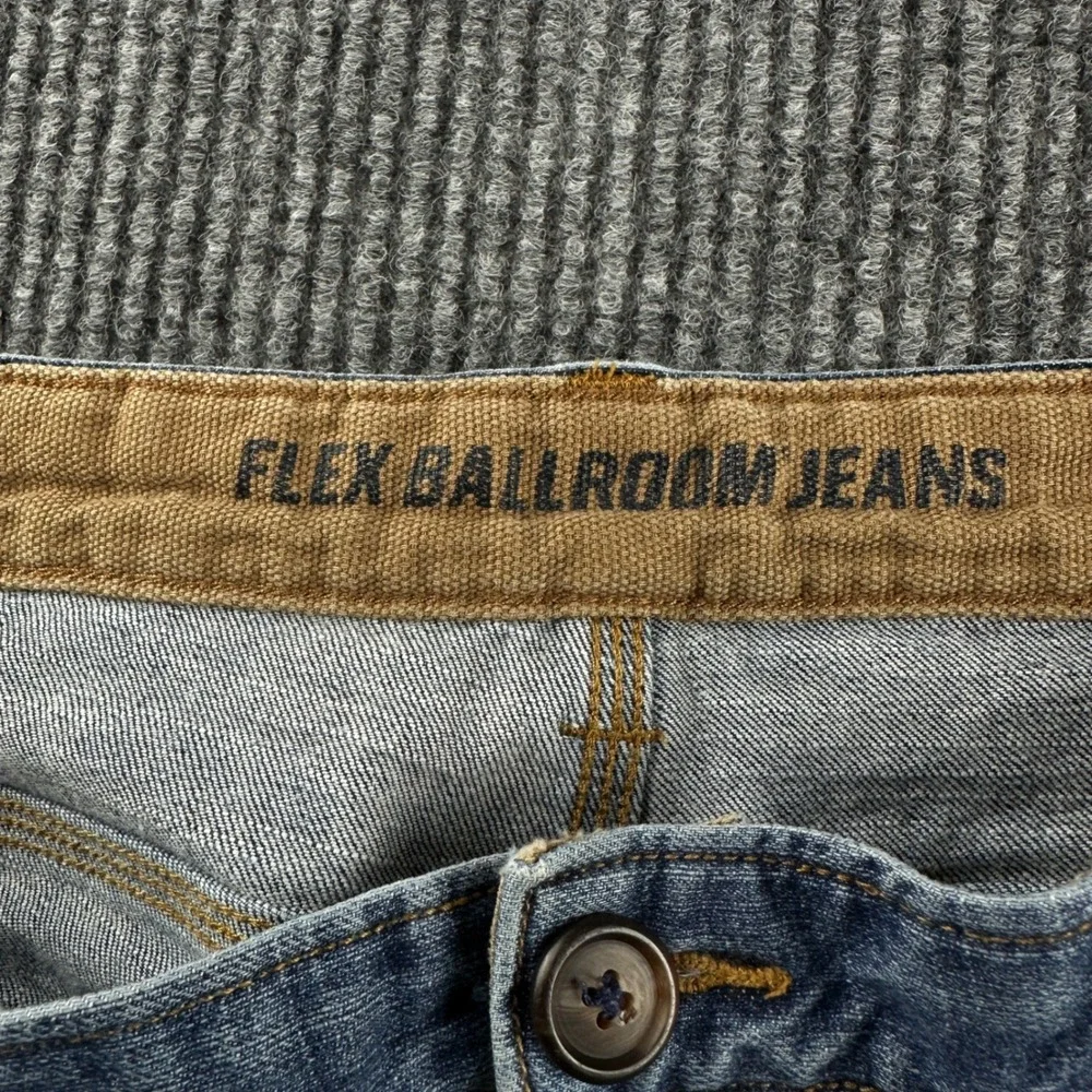 Duluth Trading Co Flex Ballroom Jeans Mens 42x28 Blue Straight Leg Work Denim